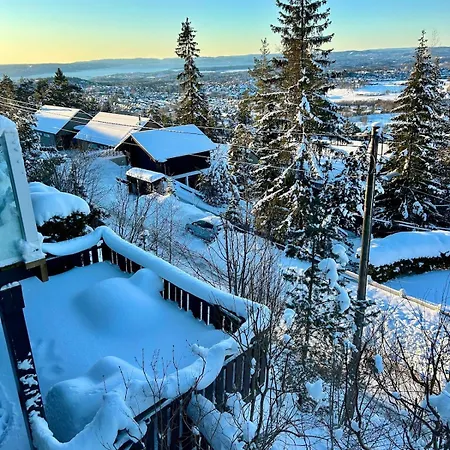 Charming With Great Views In Holmenkollen Villa *